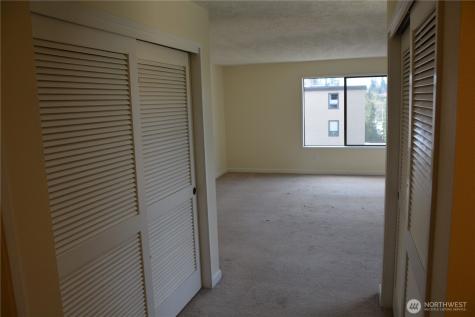 1070 5th Avenue S Edmonds WA 98020