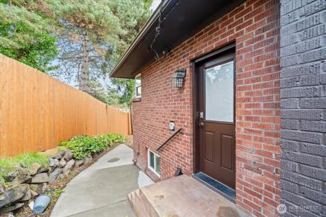 8250 Corliss Avenue N Seattle WA 98103