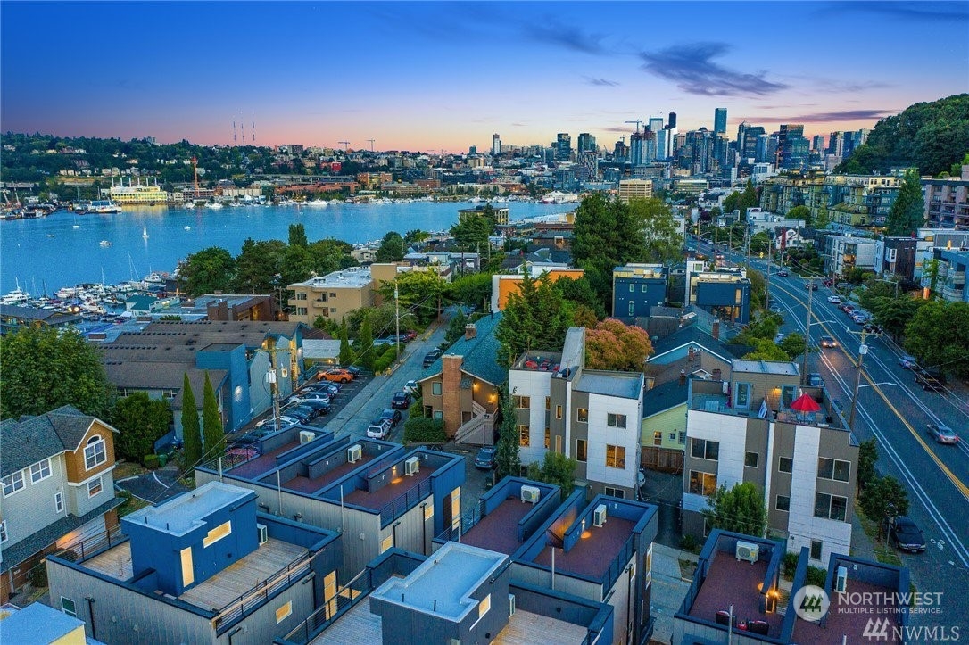 2408 Dexter Avenue N Seattle WA 98109
