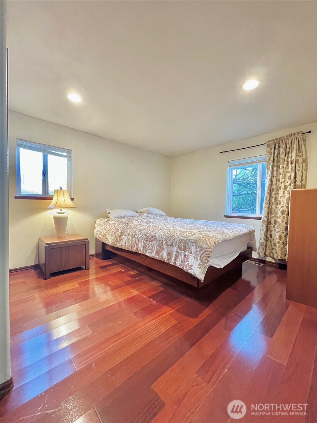 14231 53rd Avenue S Tukwila WA 98168