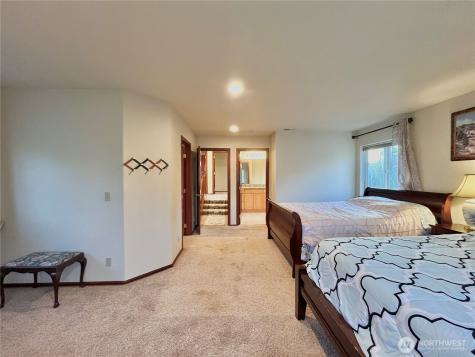 14231 53rd Avenue S Tukwila WA 98168