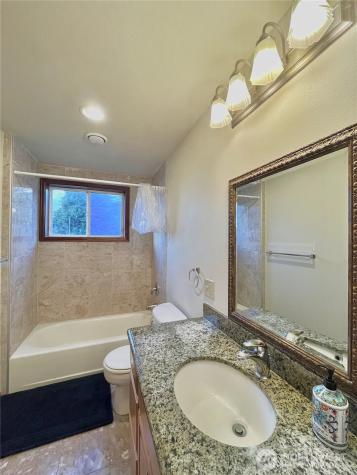 14231 53rd Avenue S Tukwila WA 98168