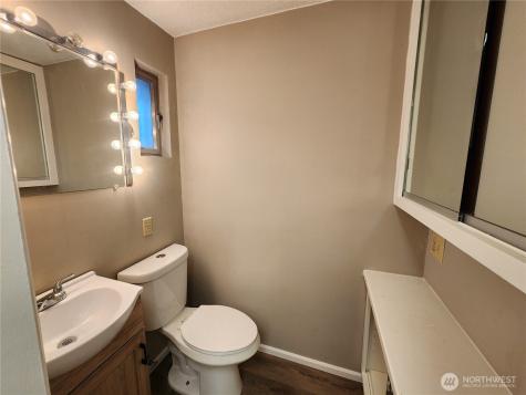 18701 3rd Avenue S Burien WA 98148