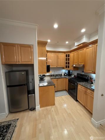 17316 SE 60th Street Bellevue WA 98006