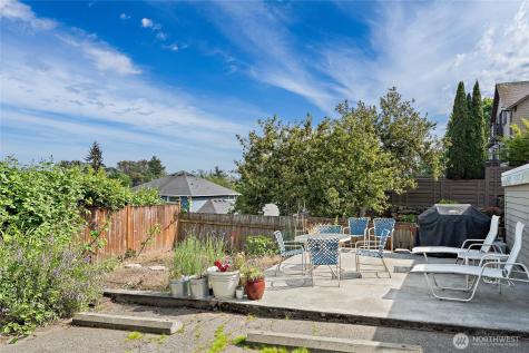 300 31st Avenue Seattle WA 98122
