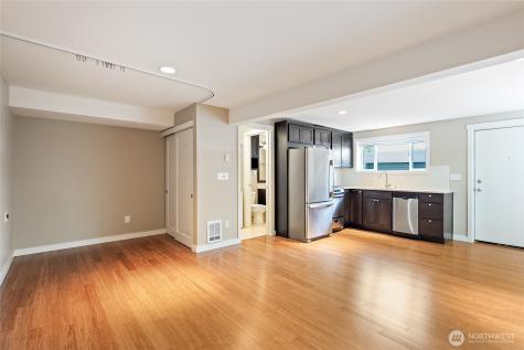 300 31st Avenue Seattle WA 98122