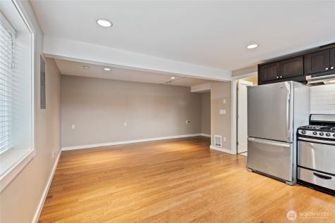 300 31st Avenue Seattle WA 98122