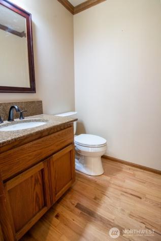 24435 SE 42nd Place Issaquah WA 98029
