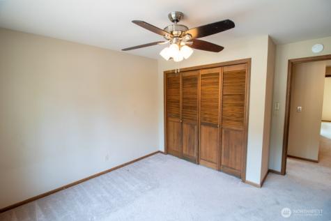 24435 SE 42nd Place Issaquah WA 98029