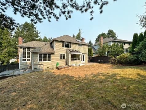 24435 SE 42nd Place Issaquah WA 98029