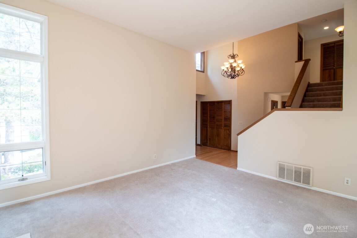 24435 SE 42nd Place Issaquah WA 98029