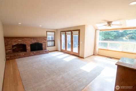 24435 SE 42nd Place Issaquah WA 98029
