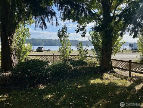 27051 N Us Highway 101 Hoodsport WA 98548