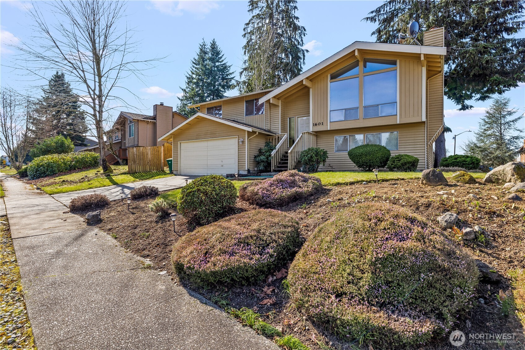 1601 Olympia Avenue SE Renton WA 98058