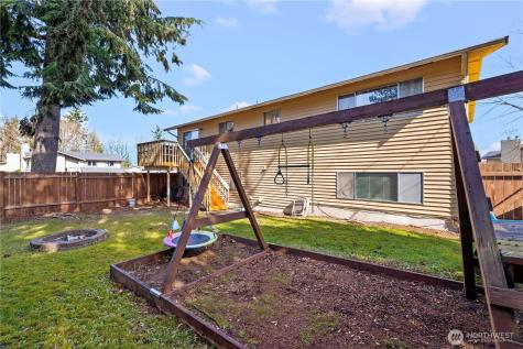 1601 Olympia Avenue SE Renton WA 98058
