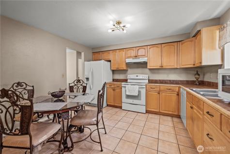 1601 Olympia Avenue SE Renton WA 98058