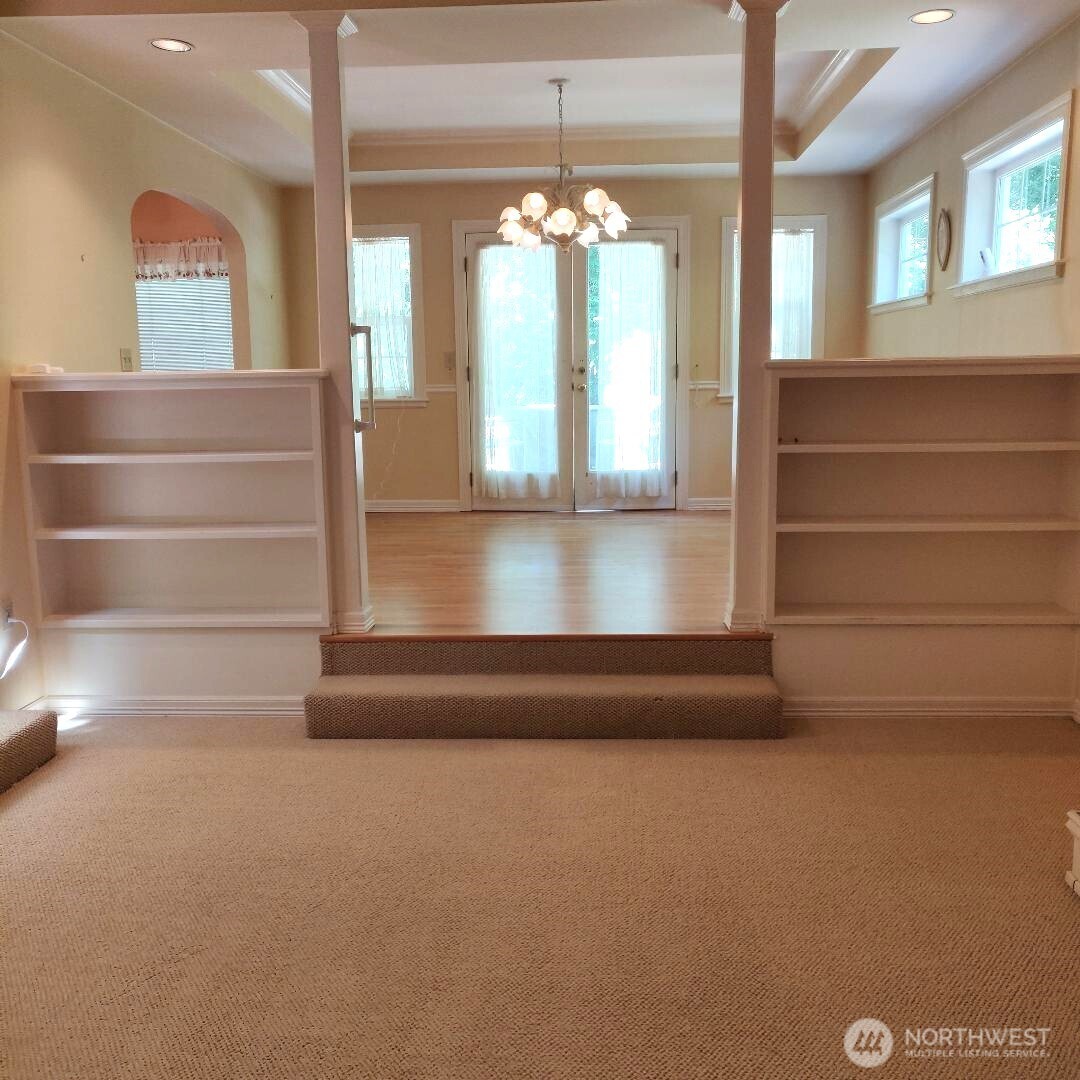 8511 Ferncliff Avenue NE Bainbridge Island WA 98110
