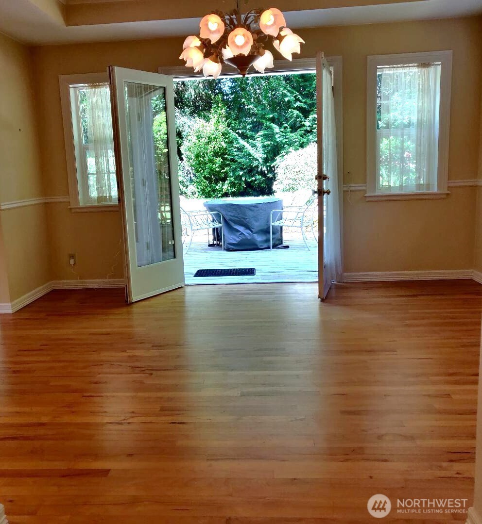 8511 Ferncliff Avenue NE Bainbridge Island WA 98110