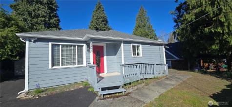 12053 70 Th Avenue S Seattle WA 98178