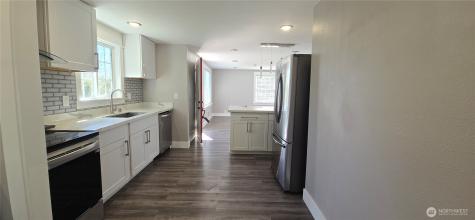 12053 70 Th Avenue S Seattle WA 98178