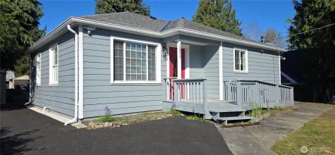 12053 70 Th Avenue S Seattle WA 98178