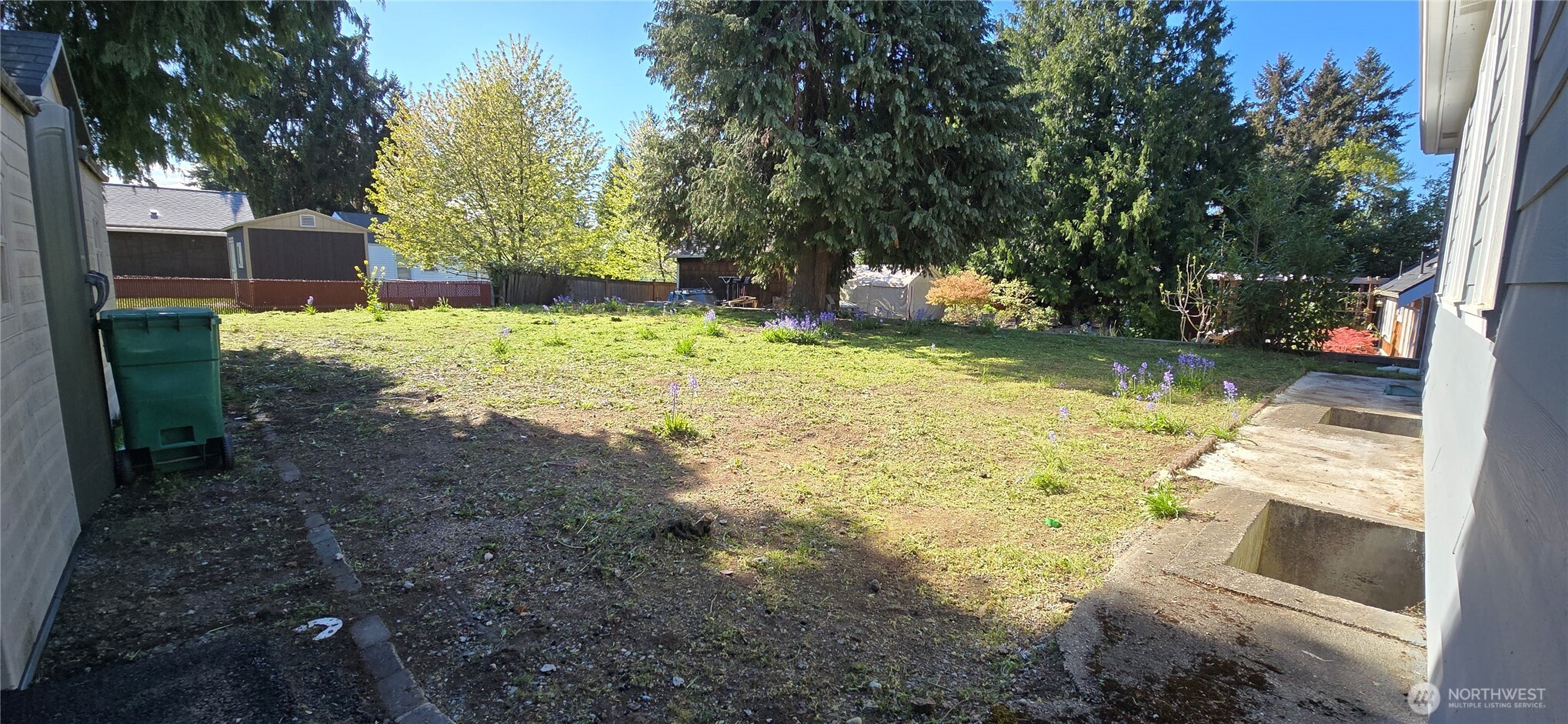 12053 70 Th Avenue S Seattle WA 98178