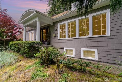 3901 S Court Street Seattle WA 98144