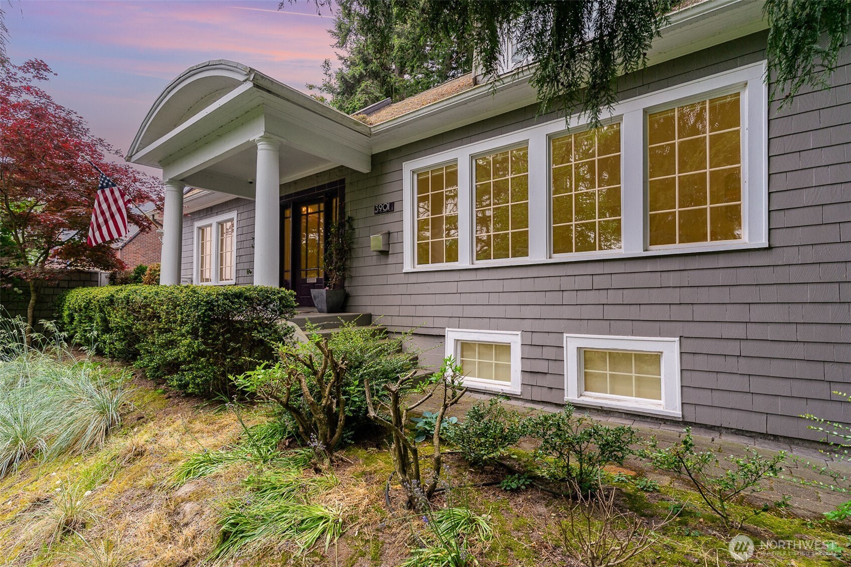 3901 S Court Street Seattle WA 98144