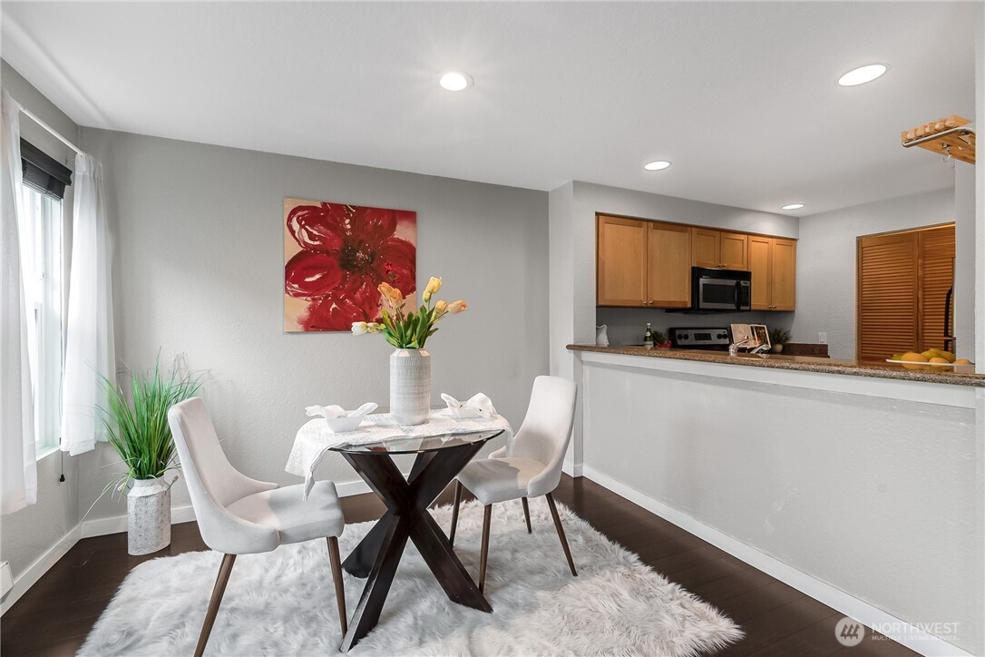 1311 S 12th Avenue Seattle WA 98144