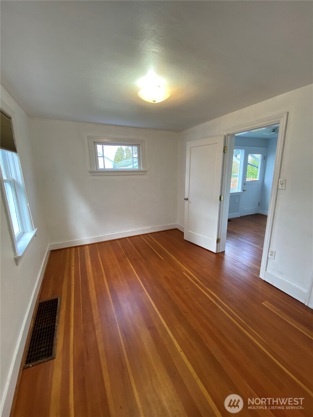 1222 9th Street Bremerton WA 98337