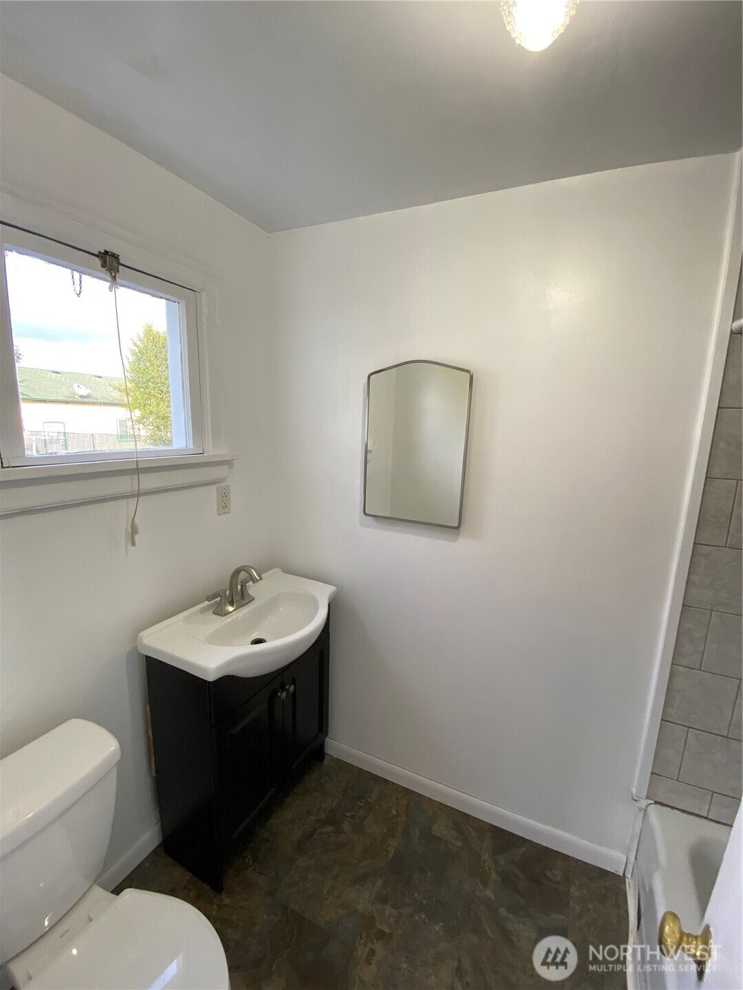 1222 9th Street Bremerton WA 98337
