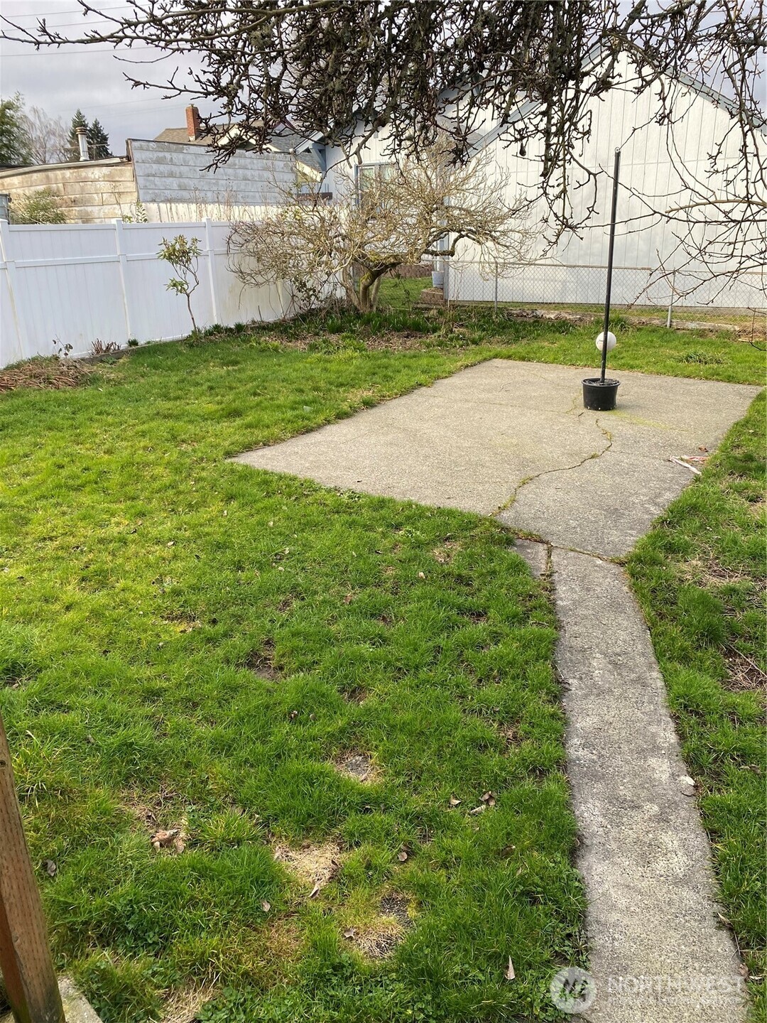 1222 9th Street Bremerton WA 98337
