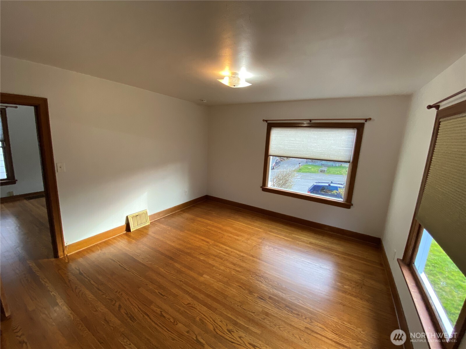 1222 9th Street Bremerton WA 98337