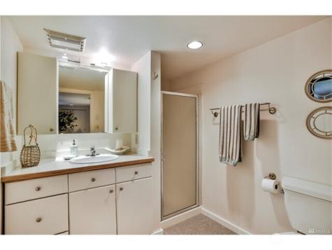 4022 59th Avenue SW Seattle WA 98116