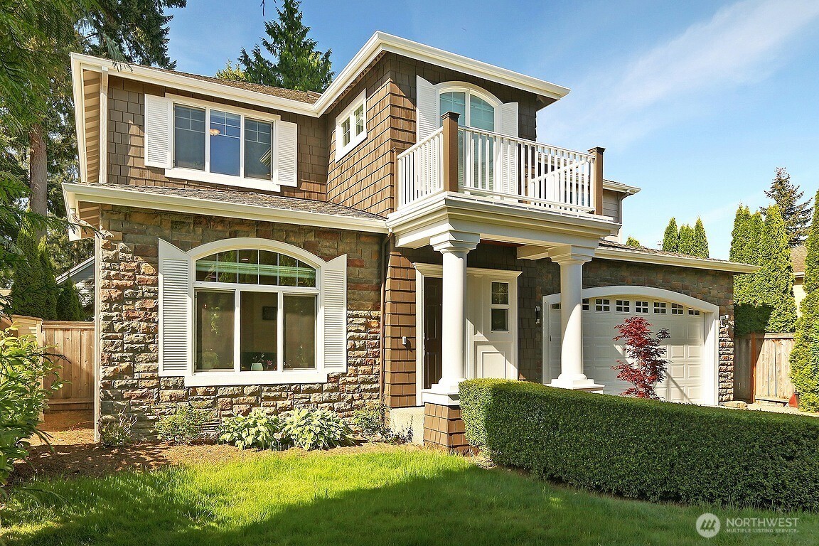 13028 NE 70th Drive Kirkland WA 98033