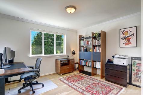13028 NE 70th Drive Kirkland WA 98033