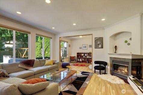 13028 NE 70th Drive Kirkland WA 98033