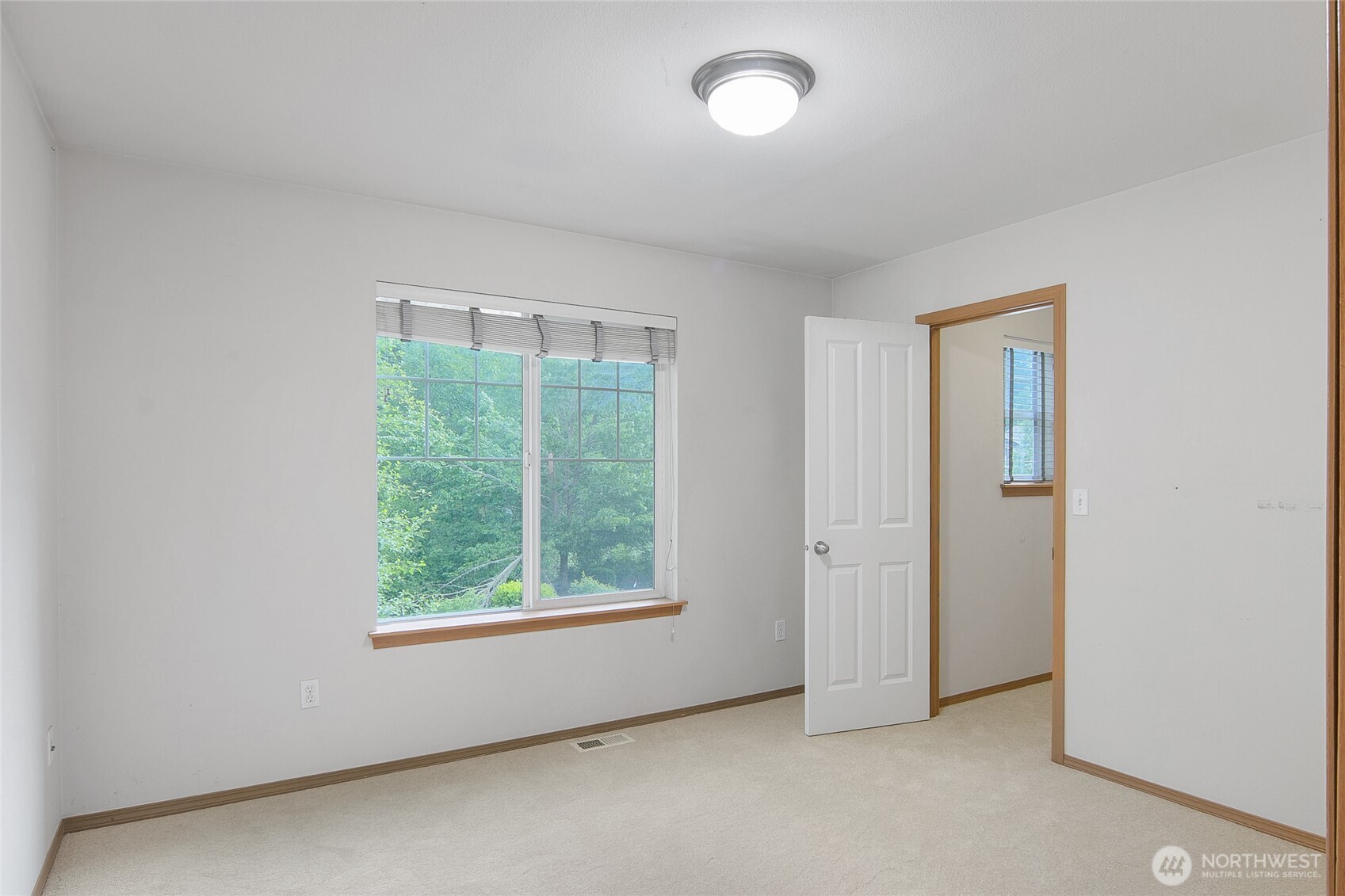27824 242nd Place SE Maple Valley WA 98038