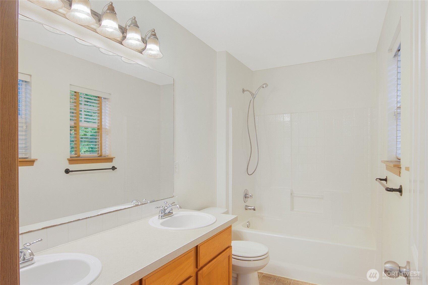 27824 242nd Place SE Maple Valley WA 98038