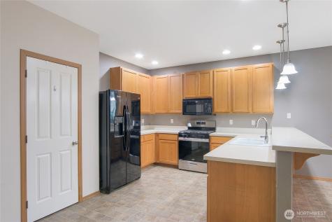 27824 242nd Place SE Maple Valley WA 98038