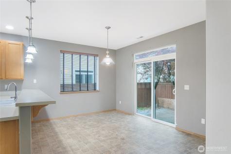 27824 242nd Place SE Maple Valley WA 98038