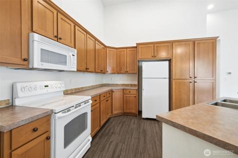 24202 224th Avenue SE Maple Valley WA 98038