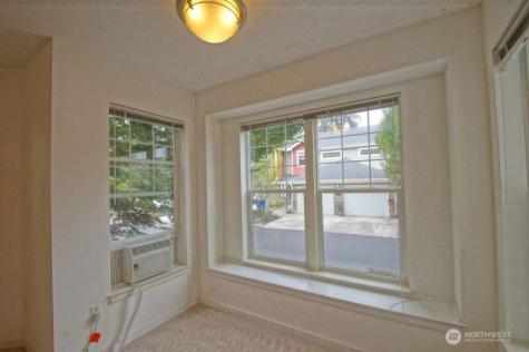 4315 Issaquah Pine Lake Road SE Sammamish WA 98075