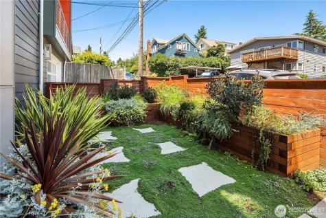 3635 Carr Place N Seattle WA 98103