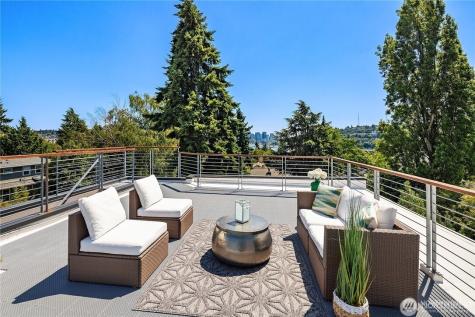 3635 Carr Place N Seattle WA 98103