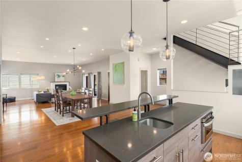3635 Carr Place N Seattle WA 98103