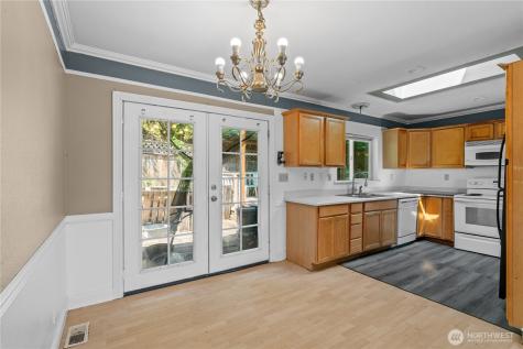 5039 31st Avenue S Seattle WA 98108