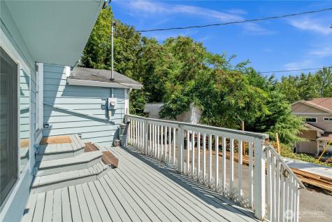 5039 31st Avenue S Seattle WA 98108