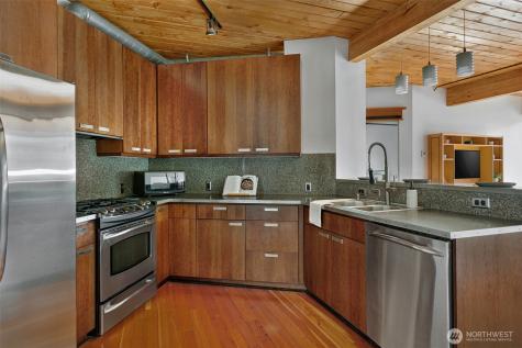 1408 12th Avenue Seattle WA 98122