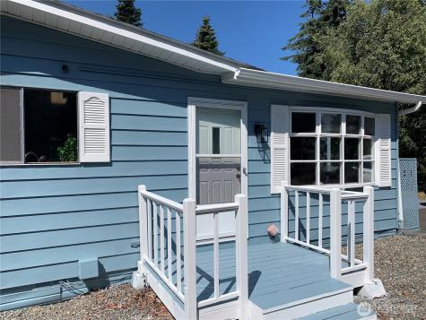 121 Ivy Lane Port Angeles WA 98362